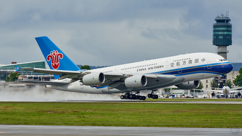 RK_200610_A7RIII_302835