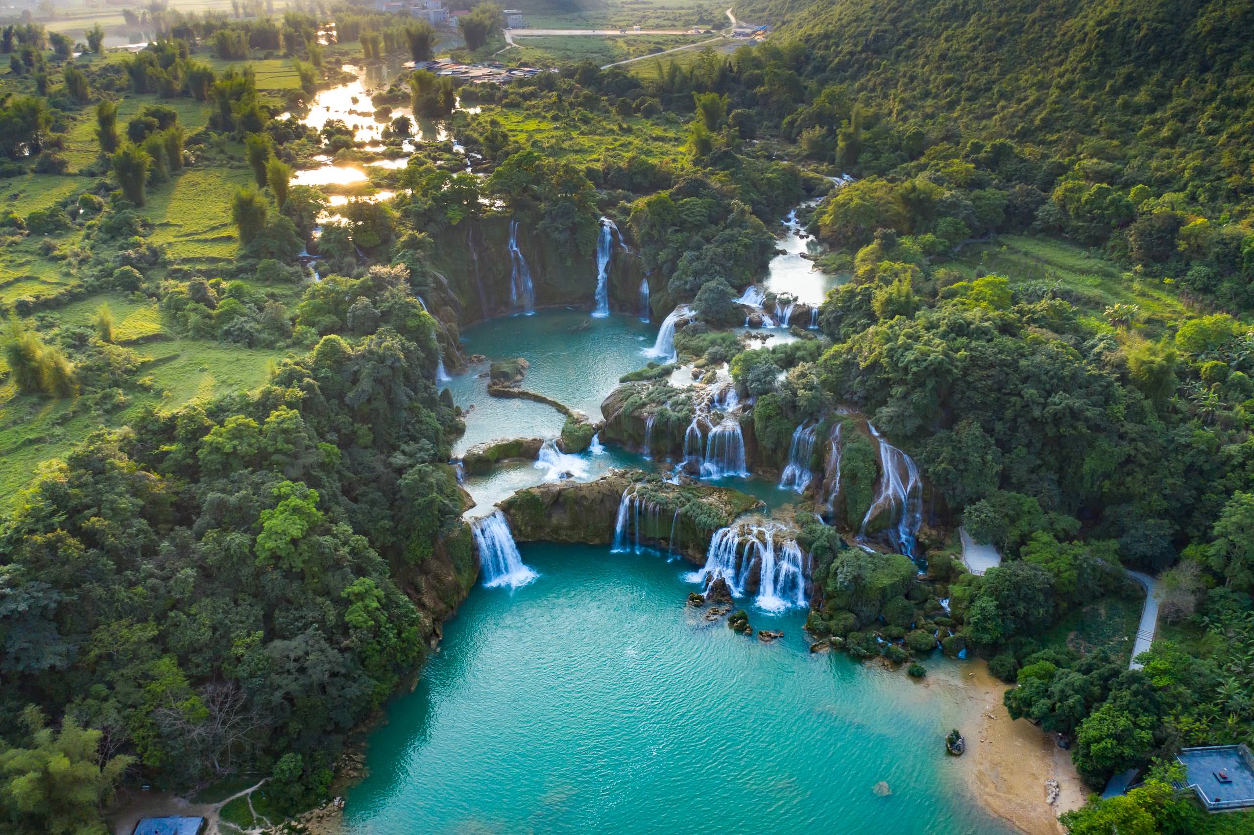 Detian Waterfall, China 2 Detian Waterfall, China